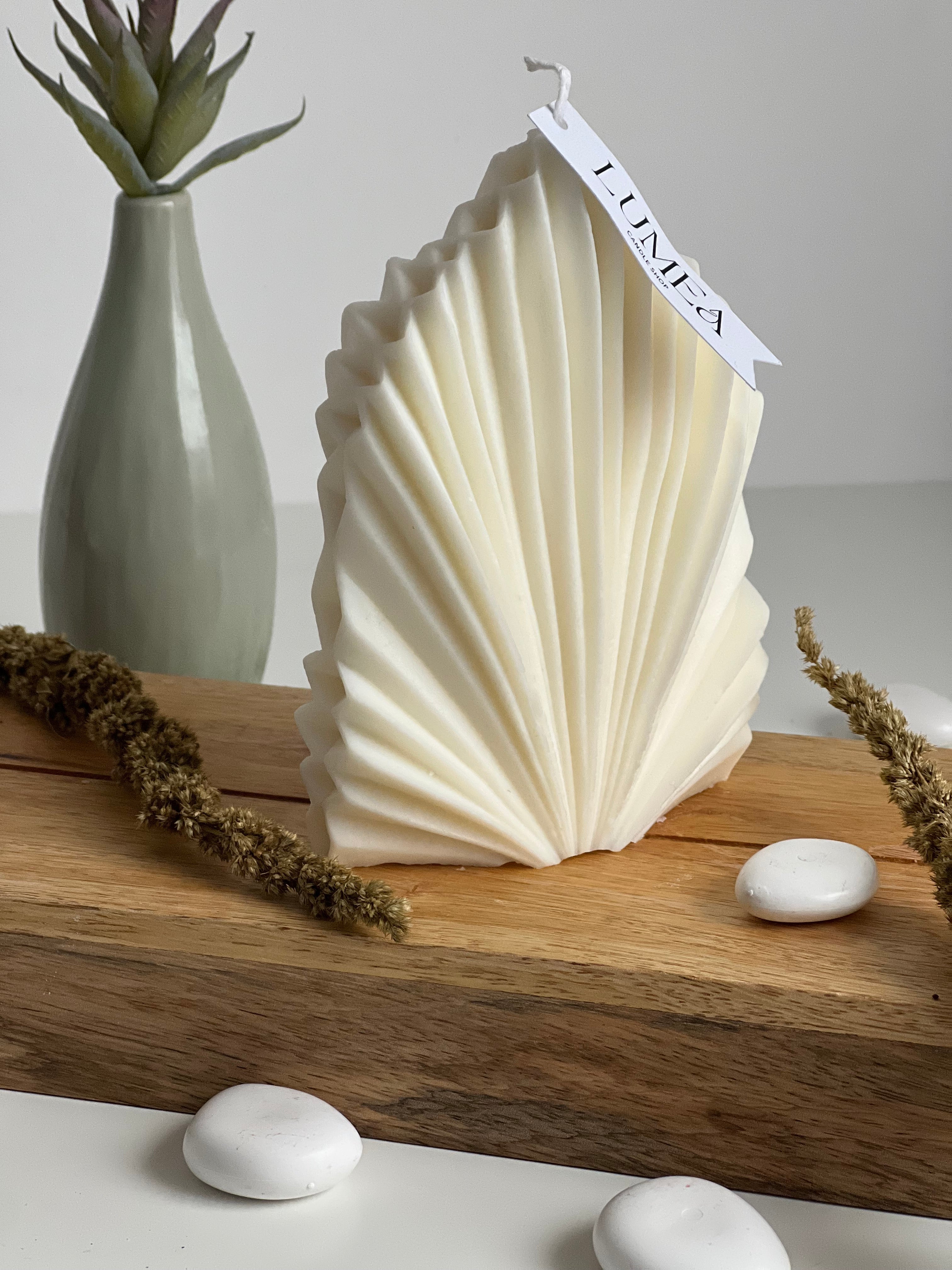 Bougies moulées artisanales - Lumea Candle