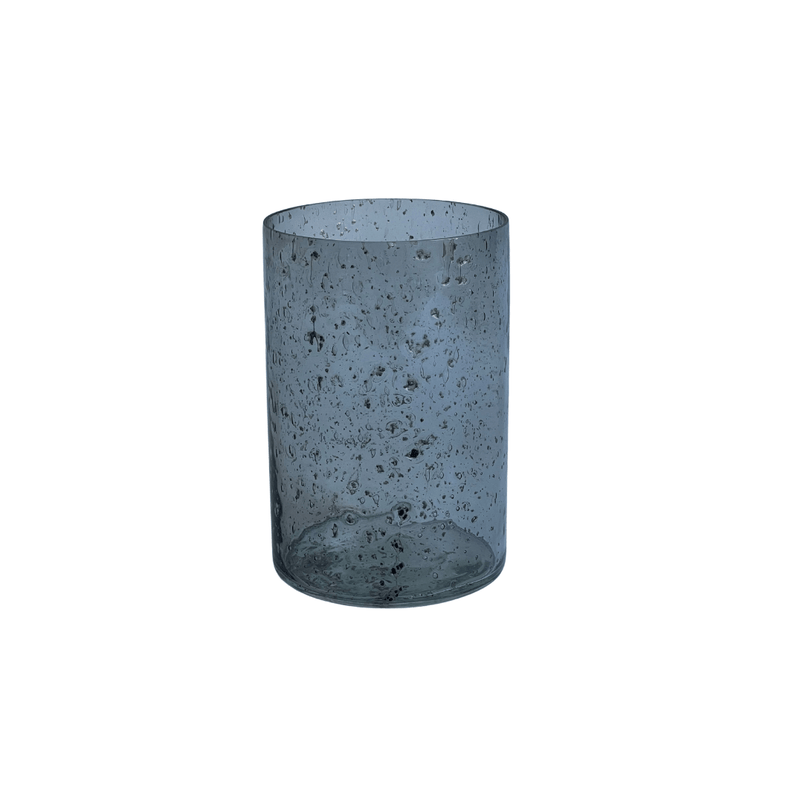 Vase gris cylindrique