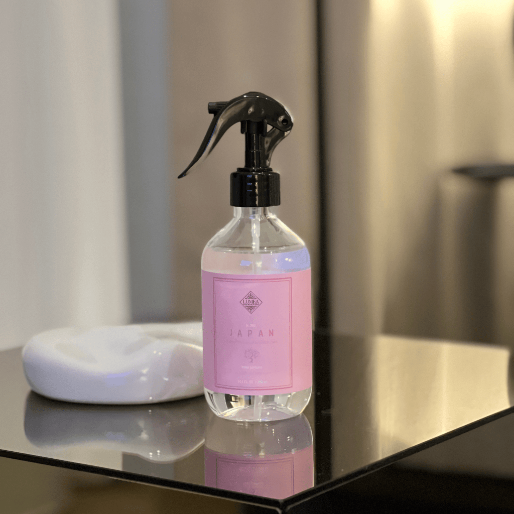 Spray d'Ambiance JAPAN – Brume de Sakura & Sérénité Zen (300ml)