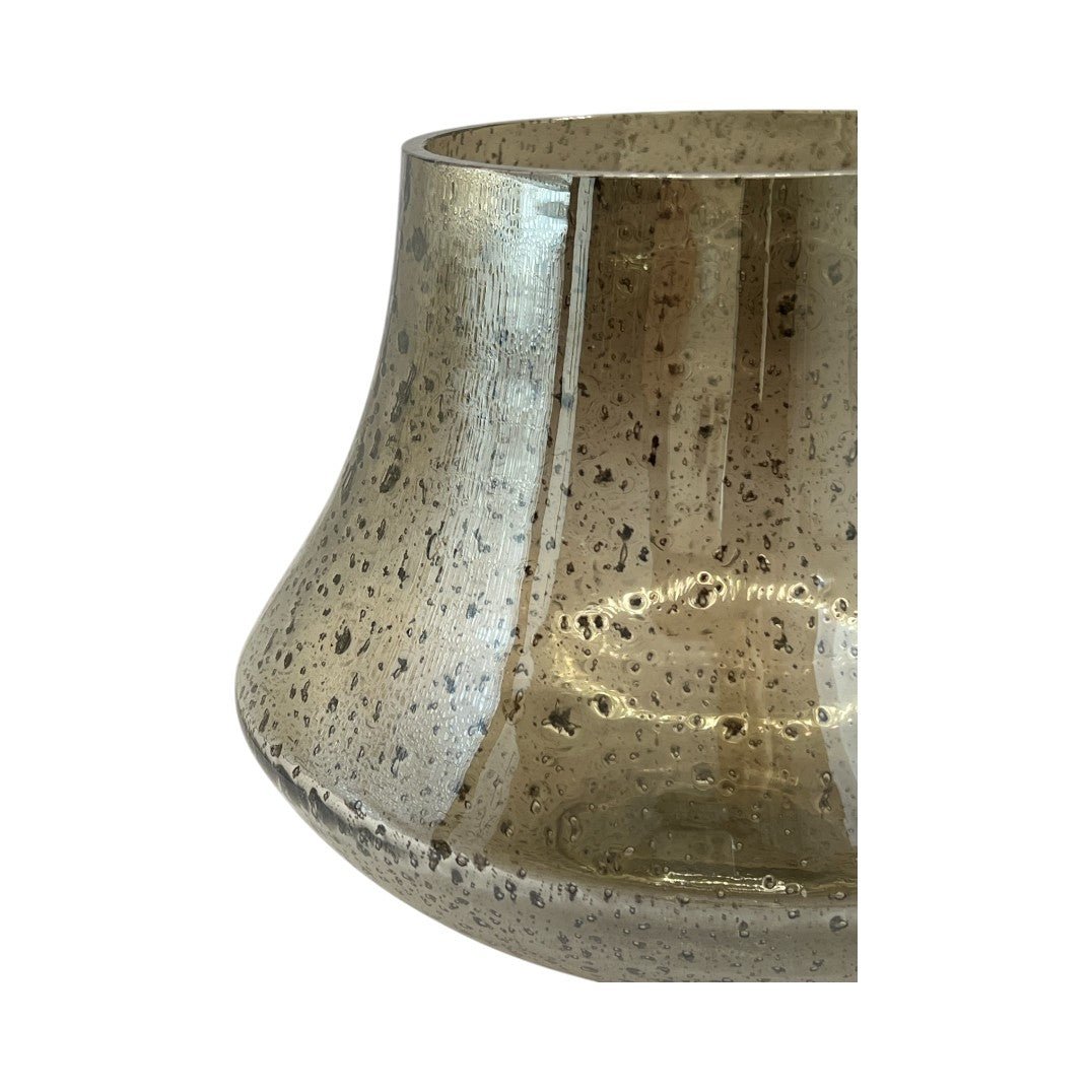 Vase brun transparent