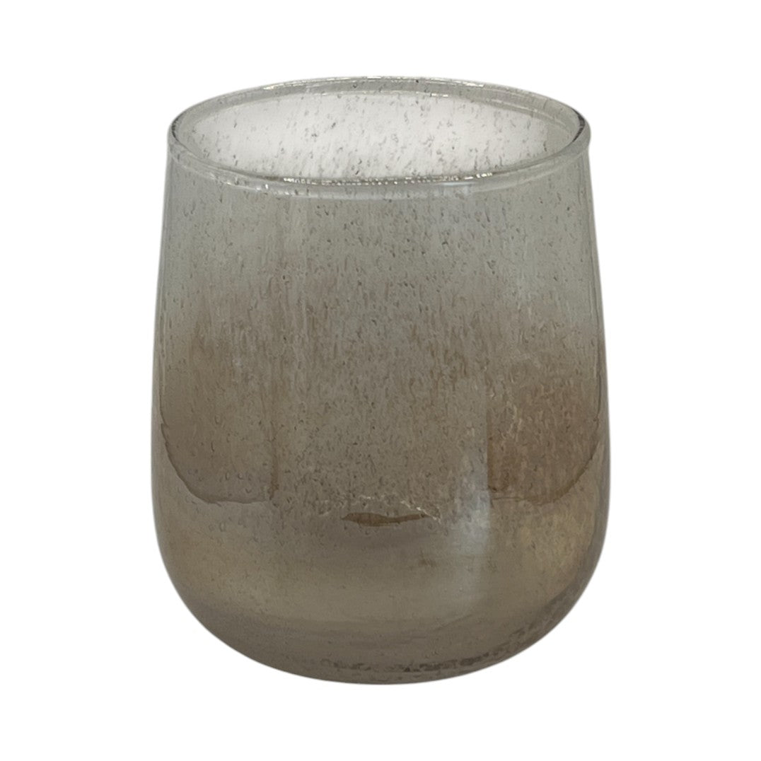 Photophore en verre marron légèrement givré, finition translucide, parfait pour une lumière tamisée et une ambiance automnale cosy.
